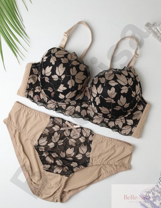 Elegant Padded Leaf Lace Bra & Panty Set – Colorful & Feminine