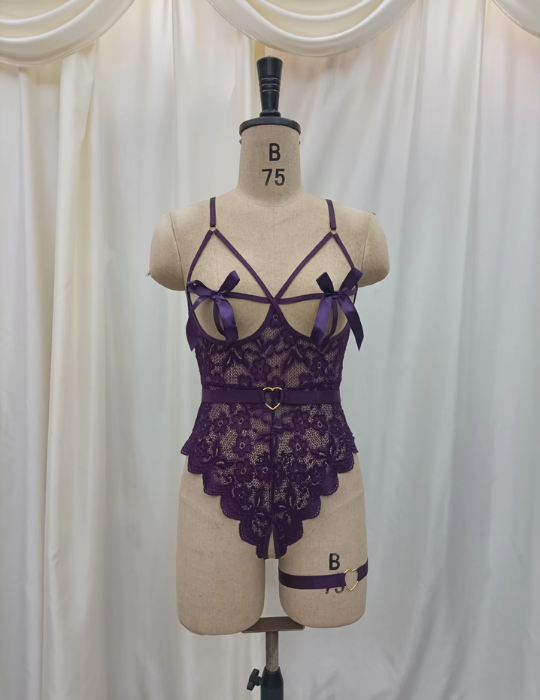 Lace Lingerie Set – Women’s Elegant Floral Design