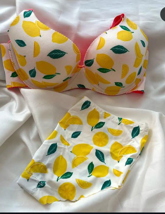 Mango Print Thin Padded Wired Bra Set with Seamless Panty