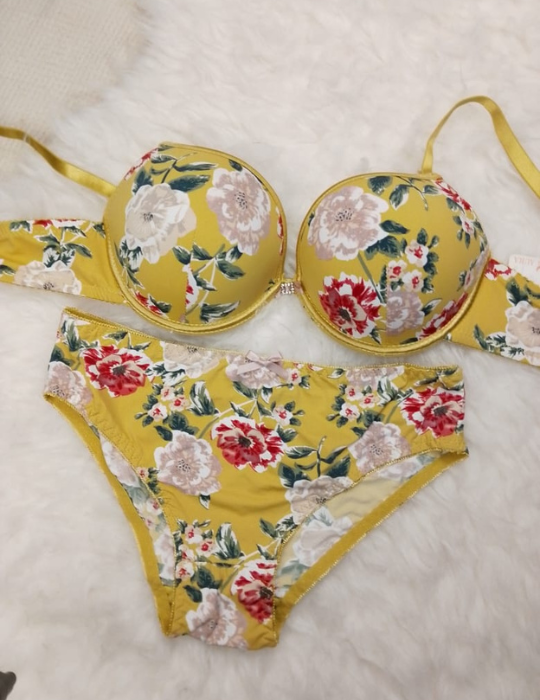 Floral Printed Push-Up Bra Penty Set