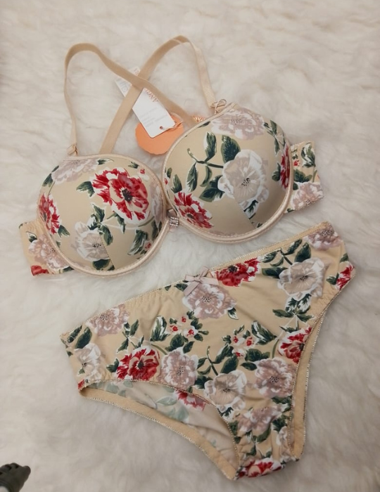 Floral Printed Push-Up Bra Penty Set